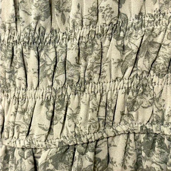 Trixxi Floral Mini Dress in Green 
(Marshall's) never worn brand new -no tags - Picture 3 of 7